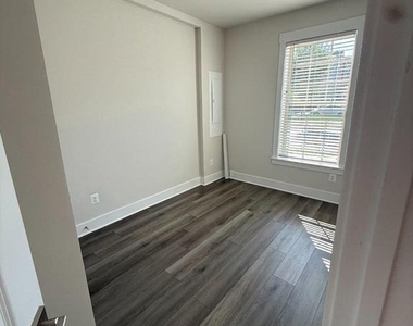 2907 Osprey Way - Photo Thumbnail 3
