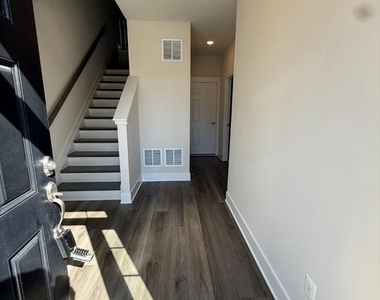 2907 Osprey Way - Photo Thumbnail 1