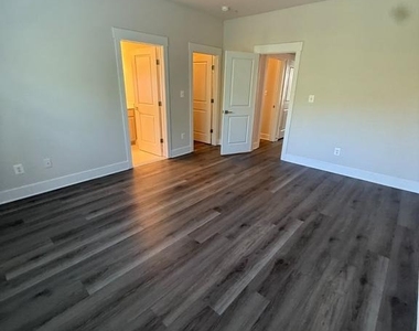 2907 Osprey Way - Photo Thumbnail 25