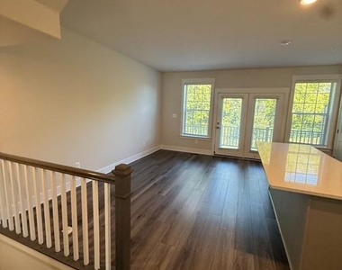 2907 Osprey Way - Photo Thumbnail 15