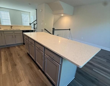 2907 Osprey Way - Photo Thumbnail 12