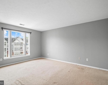 611 Himes Avenue - Photo Thumbnail 18