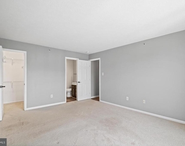 611 Himes Avenue - Photo Thumbnail 20