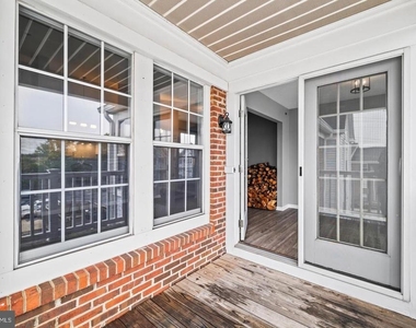 611 Himes Avenue - Photo Thumbnail 27