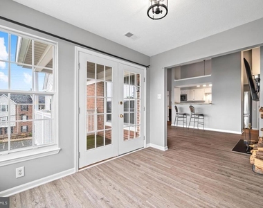 611 Himes Avenue - Photo Thumbnail 13