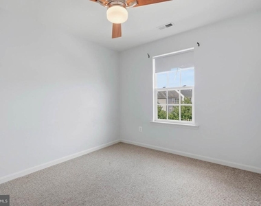 677 Tivoli Road - Photo Thumbnail 21