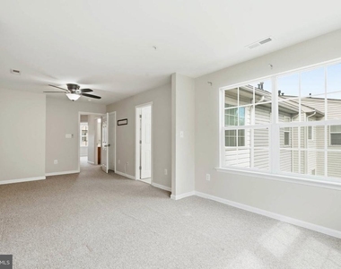 677 Tivoli Road - Photo Thumbnail 12