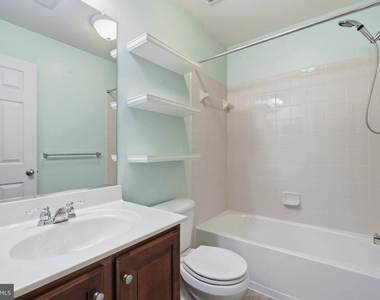677 Tivoli Road - Photo Thumbnail 23