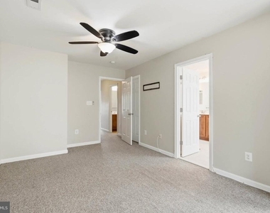 677 Tivoli Road - Photo Thumbnail 14