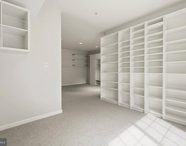677 Tivoli Road - Photo Thumbnail 28