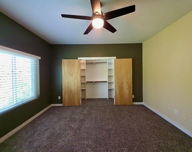 503 Swanee Dr - Photo Thumbnail 14
