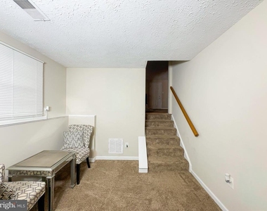 806 Truro Court - Photo Thumbnail 17