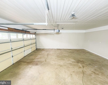 806 Truro Court - Photo Thumbnail 23