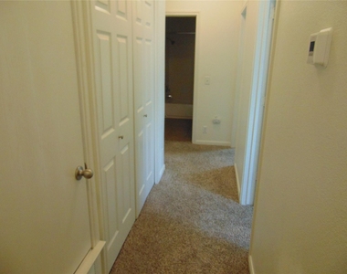 2417 Allred Dr - Photo Thumbnail 4