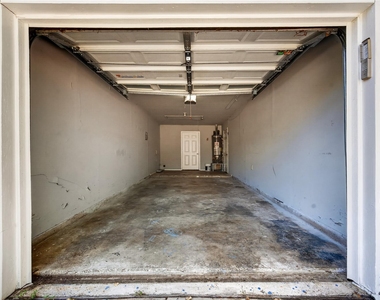 2201 Deadwood Dr - Photo Thumbnail 11