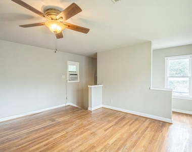 1402 Laurel St - Photo Thumbnail 15
