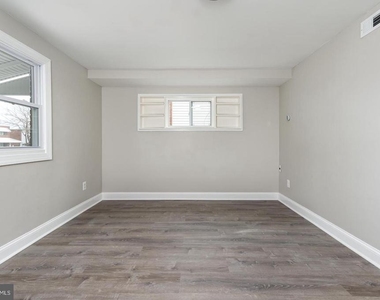7923 Eastdale Road - Photo Thumbnail 5