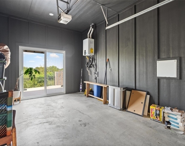 2720 Bristol Dr - Photo Thumbnail 33
