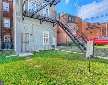 1310 W Lexington Street - Photo Thumbnail 23