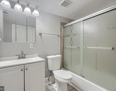 1310 W Lexington Street - Photo Thumbnail 11