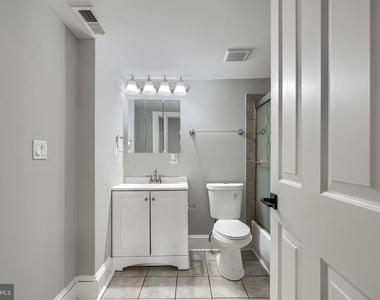 1310 W Lexington Street - Photo Thumbnail 10