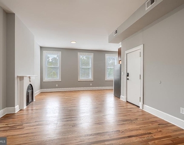 1310 W Lexington Street - Photo Thumbnail 6