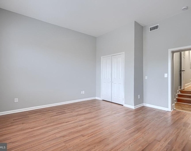 1310 W Lexington Street - Photo Thumbnail 13