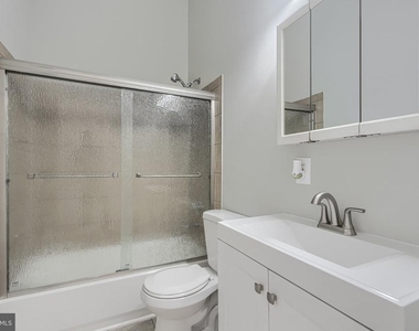 1310 W Lexington Street - Photo Thumbnail 15