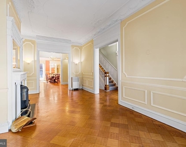 2444 Eutaw Place - Photo Thumbnail 11