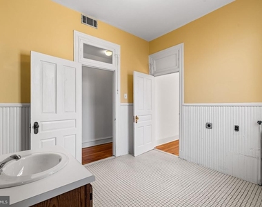 2444 Eutaw Place - Photo Thumbnail 46