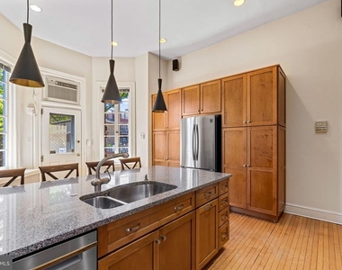 2444 Eutaw Place - Photo Thumbnail 23