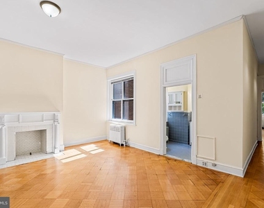 2444 Eutaw Place - Photo Thumbnail 32