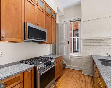 2444 Eutaw Place - Photo Thumbnail 21