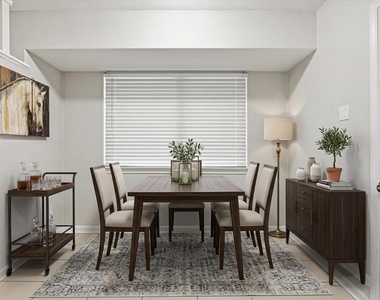 409 Lake Creek Cir - Photo Thumbnail 4