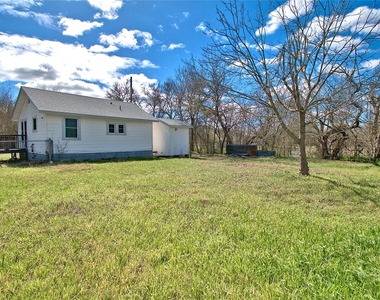 8402 Elroy Rd - Photo Thumbnail 15