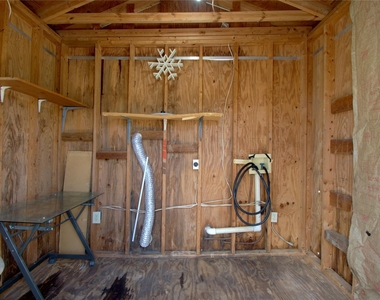 8402 Elroy Rd - Photo Thumbnail 12