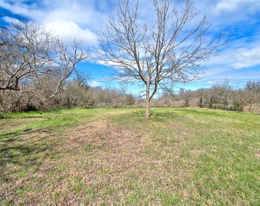 8402 Elroy Rd - Photo Thumbnail 13