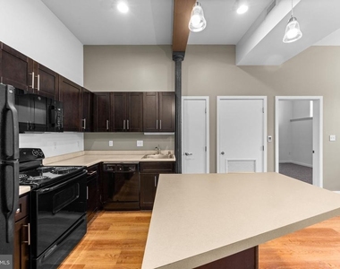 1500 Union - Photo Thumbnail 16