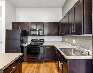 1500 Union - Photo Thumbnail 14