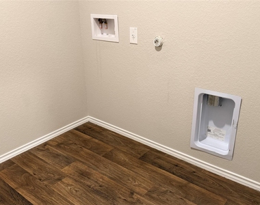 15113 Upland Willow Rd - Photo Thumbnail 17