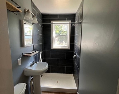 3925 Greenmount Avenue - Photo Thumbnail 7