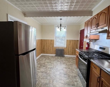 6605 Odonnell Street - Photo Thumbnail 4