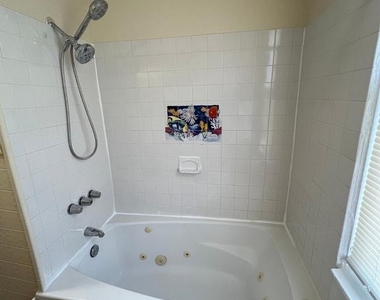 6605 Odonnell Street - Photo Thumbnail 13
