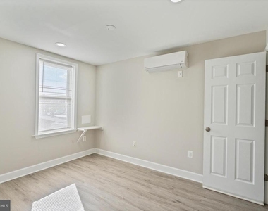 3819 Roland Avenue - Photo Thumbnail 42