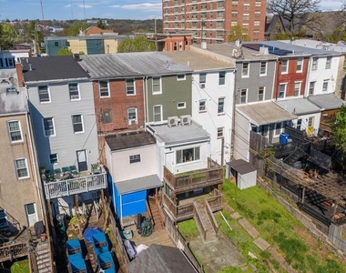 3819 Roland Avenue - Photo Thumbnail 47