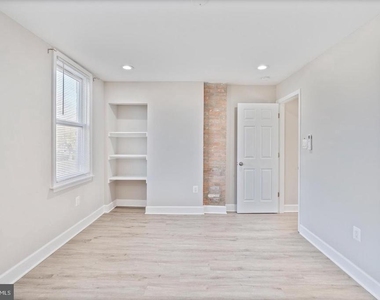 3819 Roland Avenue - Photo Thumbnail 39