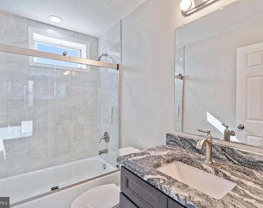 3819 Roland Avenue - Photo Thumbnail 40