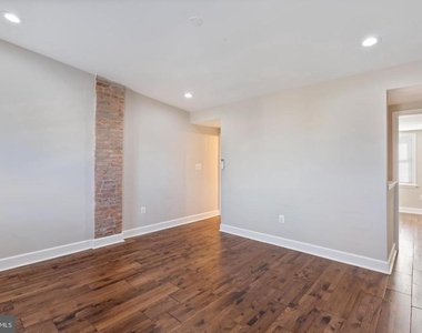 3819 Roland Avenue - Photo Thumbnail 21