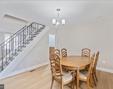 3819 Roland Avenue - Photo Thumbnail 11