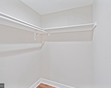 3819 Roland Avenue - Photo Thumbnail 23